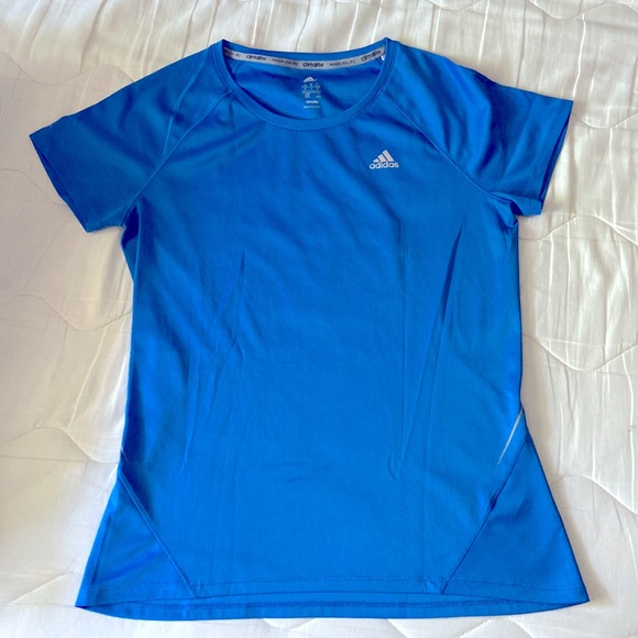 Adidas workout shirt - Picture 1 of 1